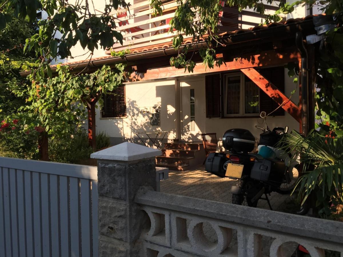 Iva Apartments Novigrad Istria Exteriör bild