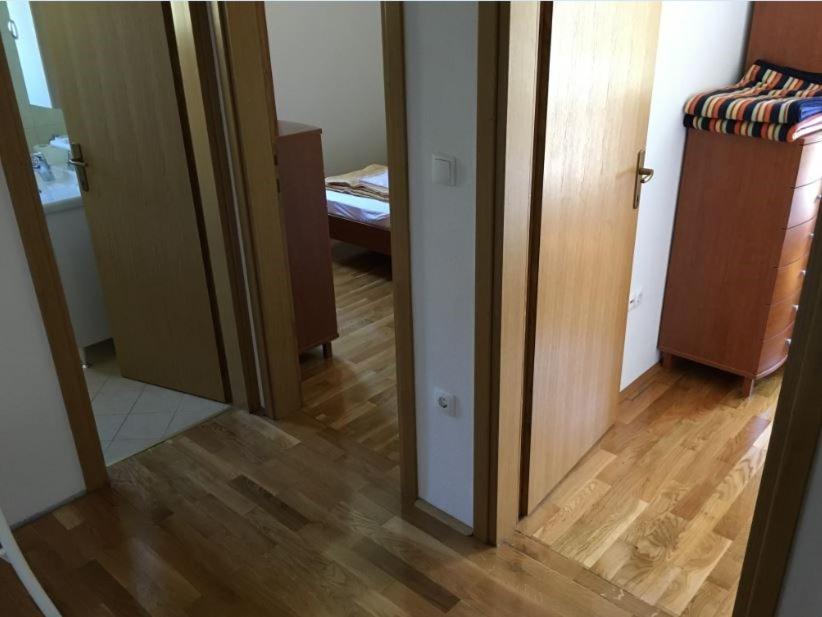 Iva Apartments Novigrad Istria Exteriör bild