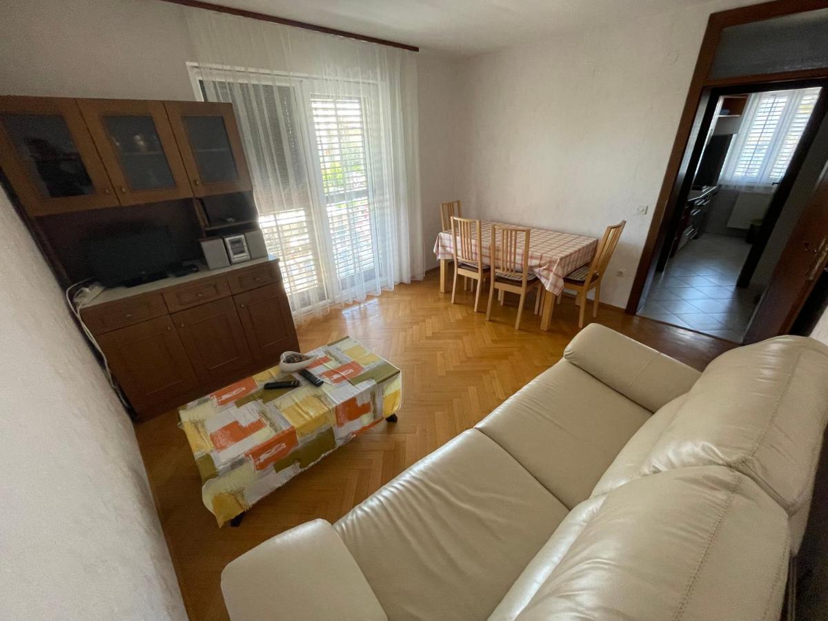 Iva Apartments Novigrad Istria Exteriör bild